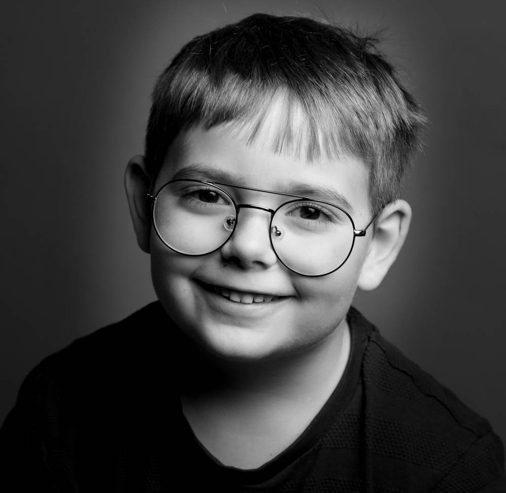 Pauline Clair photographe vosges photographe gerardmer photographe fraize shooting portrait maman 2023 famille enfants futur maman frère et soeurs bébé portrait photo photographer alsace grossesse (3)